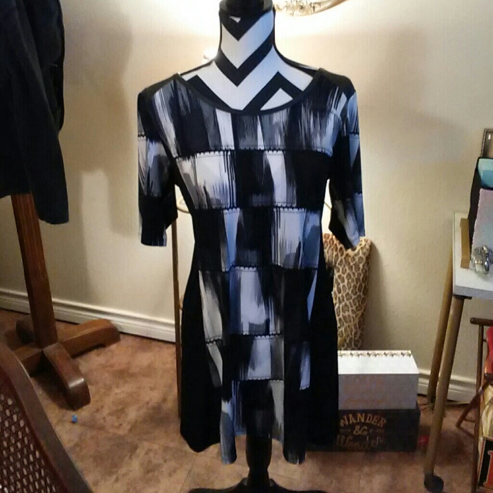 black and white dress